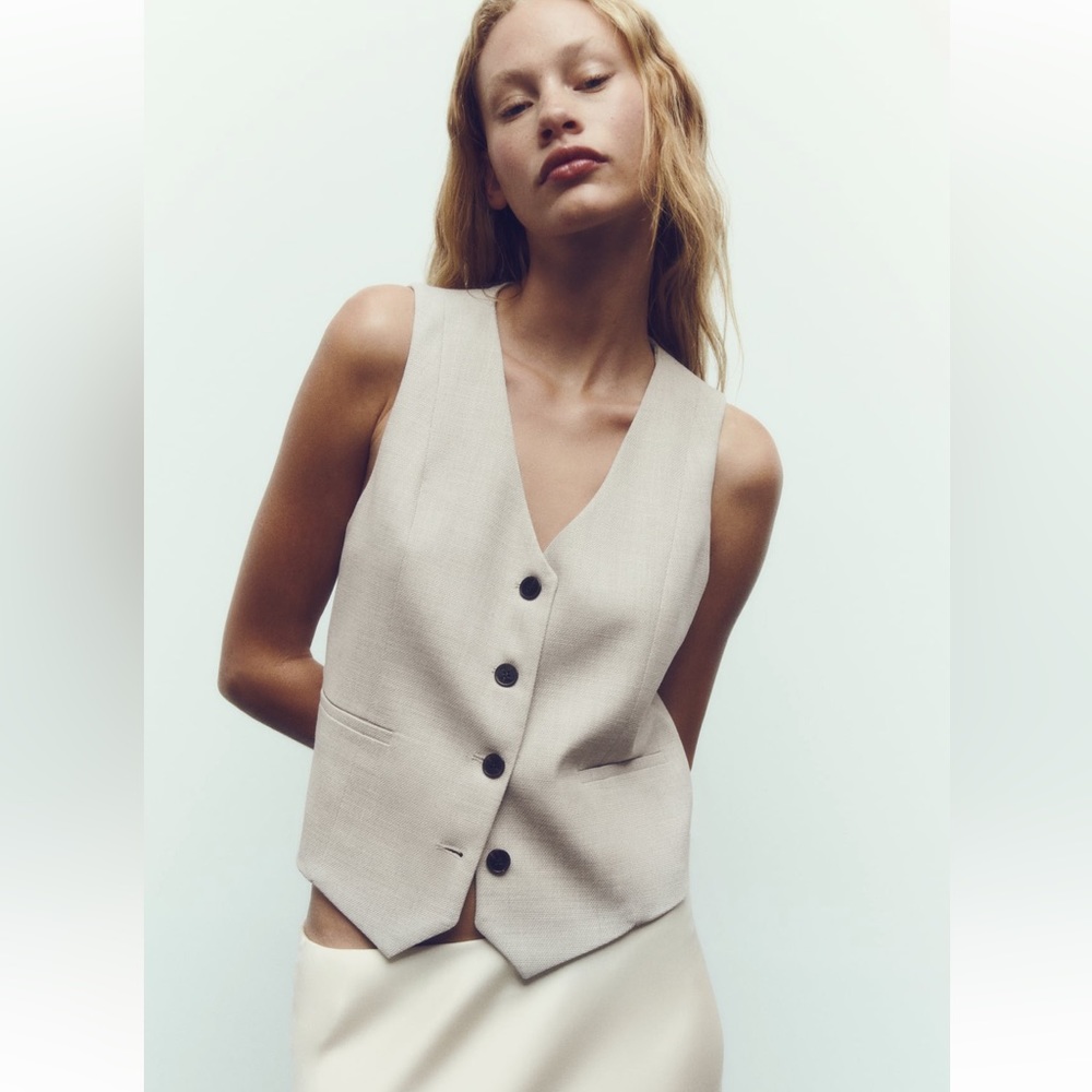 Zara NWT Tailored Short Waistcoat Vest size L